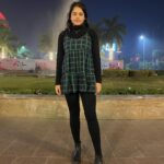 Riddhi Kumar Instagram - The earth has completed an orbit like it always does but let’s turn it into an extraordinary concept of self evolution on a yearly basis which degrades till the end of 365 days 🥰 Happy new year!🥳