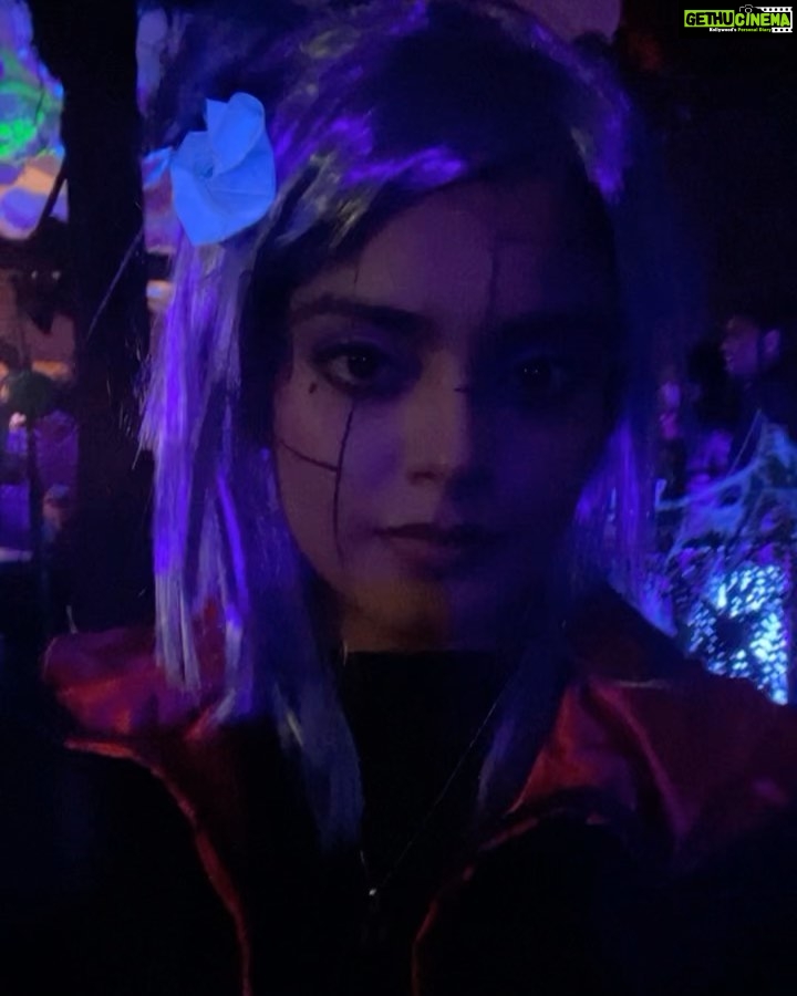 Riddhi Kumar Instagram - When Konan gets a night off 🎃 Was so excited to play this gang member from my first anime🤩 . . . . . . . . . . . . . #konancosplay #konan #konanakatsuki #konannaruto #akatsuki #akatsukicosplay #cosplay #halloweencostume #halloween #halloweencostumeideas #anime #animecosplay #animecostume