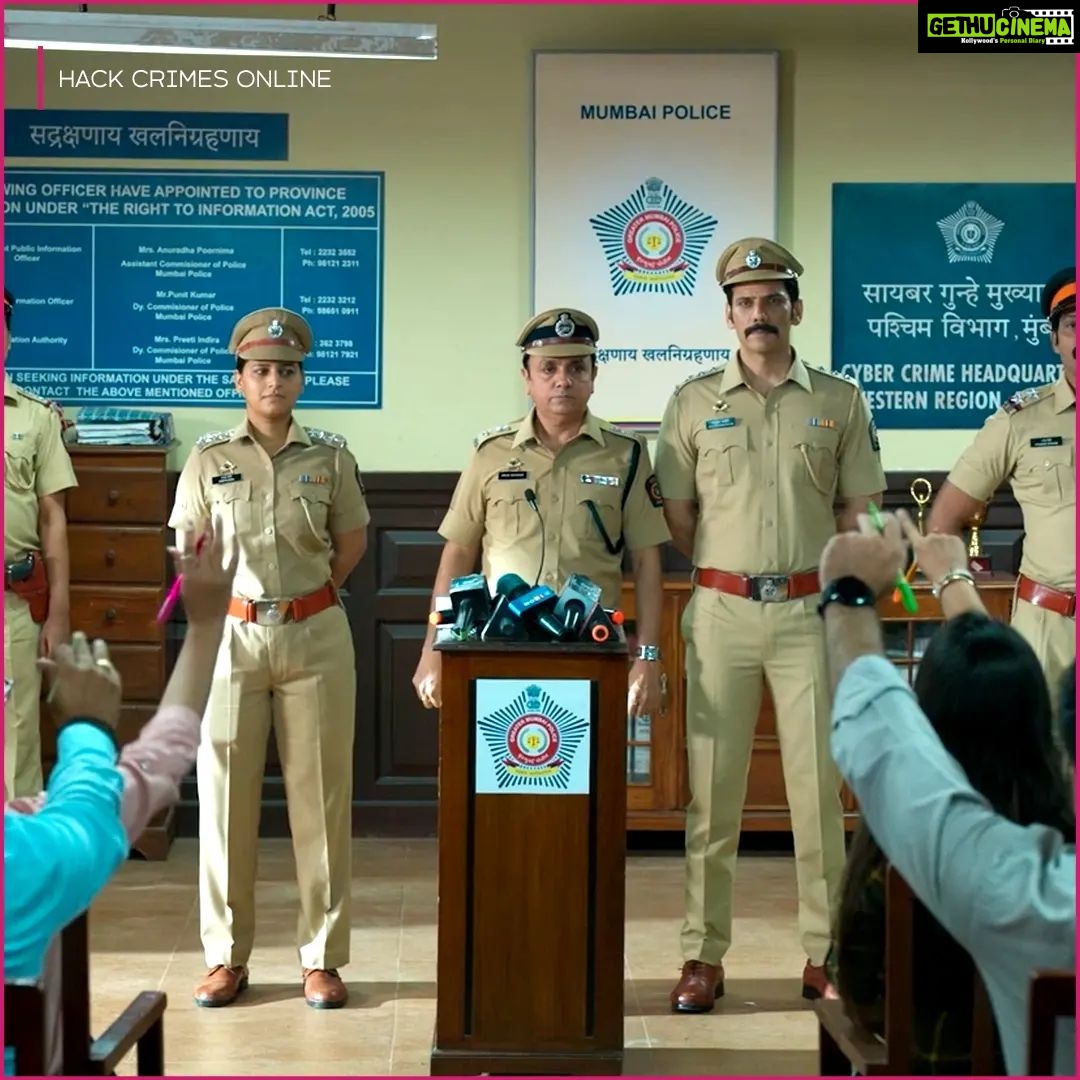 Riddhi Kumar Instagram - yeh fight hackers ne start ki thi, par khatam Mumbai police ki nayi task force karegi! 📱🚨 #HackCrimesOnline, streaming soon only on #AmazonminiTV, jo ki hai aapke Amazon shopping app par, bilkul FREE! @fridaystorytellers @shitalbhatia_official @iamparmeetsethi @devendradeshpande31 @aalysonpatel @yashdave02 @allysonandyash @officialvipulgupta @riddhikumar_ @akashmalaraviayyar @akhil.khattar #Sajjadhussainkhan @sassyakanksha @aroradishaa @leenasharmaofficial @mrpanwar2011 @cyberdubey @juliuspackiam @arvindsinghbharat @arbaazalimoghul @stepbystepcasting satya9881 @harpreetsawhney_ @debasishmishr @artbykristeldias @cbhuva @postcolorist @p_rajessh #HimanshiChhabra @aviu @roohaniyagnik1 @chandan.kachhawa @souvikphukan @thethirdeyestudiosmumbai @rajstudios_ @after_studios brainonrent #HackCrimesOnlineOnAmazonminiTV #ComingSoon