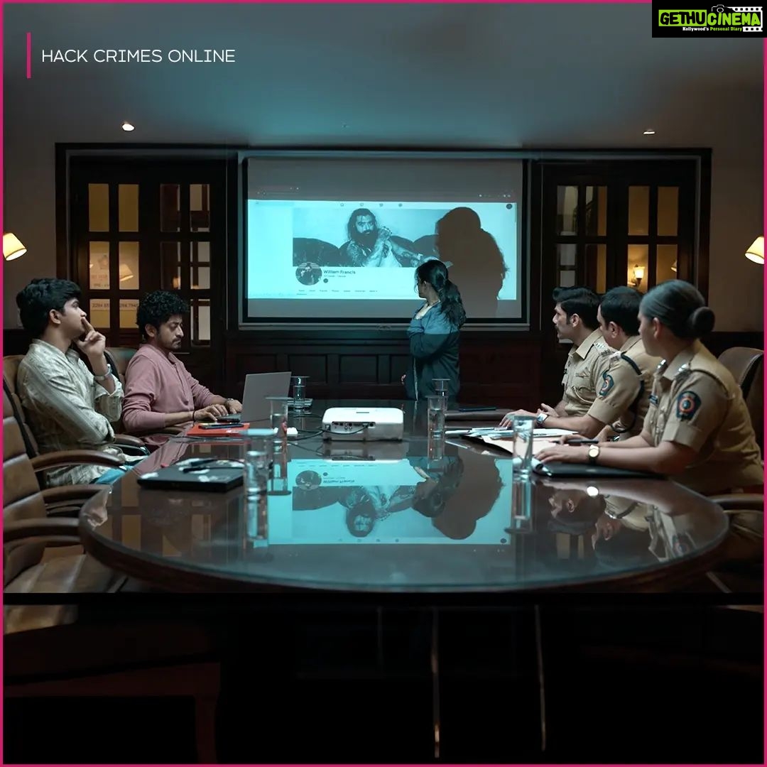 Riddhi Kumar Instagram - yeh fight hackers ne start ki thi, par khatam Mumbai police ki nayi task force karegi! 📱🚨 #HackCrimesOnline, streaming soon only on #AmazonminiTV, jo ki hai aapke Amazon shopping app par, bilkul FREE! @fridaystorytellers @shitalbhatia_official @iamparmeetsethi @devendradeshpande31 @aalysonpatel @yashdave02 @allysonandyash @officialvipulgupta @riddhikumar_ @akashmalaraviayyar @akhil.khattar #Sajjadhussainkhan @sassyakanksha @aroradishaa @leenasharmaofficial @mrpanwar2011 @cyberdubey @juliuspackiam @arvindsinghbharat @arbaazalimoghul @stepbystepcasting satya9881 @harpreetsawhney_ @debasishmishr @artbykristeldias @cbhuva @postcolorist @p_rajessh #HimanshiChhabra @aviu @roohaniyagnik1 @chandan.kachhawa @souvikphukan @thethirdeyestudiosmumbai @rajstudios_ @after_studios brainonrent #HackCrimesOnlineOnAmazonminiTV #ComingSoon
