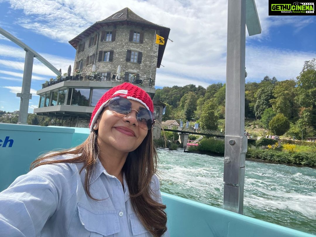 Rimi Tomy Instagram - Rhinefalls - Europe's Largest Waterfalls