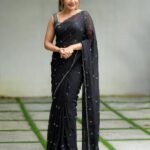 Rimi Tomy Instagram - ❤️❤️❤️‍🩹 @goodwillcollectionskerala @sabarinathk_ @teresadesigners @shoshank_makeup