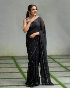 Rimi Tomy Instagram - ❤️❤️❤️‍🩹

@goodwillcollectionskerala 
@sabarinathk_ 
@teresadesigners 
@shoshank_makeup