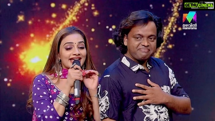 Rimi Tomy Instagram - Kidilam 8 pm @mazhavilmanoramatv