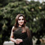 Rimi Tomy Instagram – An exquisite saree for a glamorous look
Black Beauty❤️❤️❤️

@fatiz_official 
@mukeshmuralimakeover 
@doms.2010 
@priya_anokhi_
@insta_stories_of_sarath Mazhavil Manorama Studio