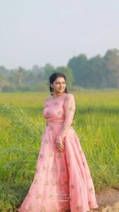 Rini Raj Instagram - ❣️
.
.
.
👗 @avanthikaboutique ❣️
📸 @nandagopan_photography ❣️