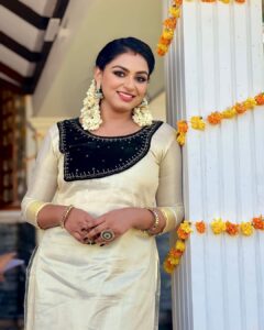 Rini Raj Instagram - 🍃✨
.
.
.
👗 @asthra__by_dr.vinitha_vipin ❣️

📸 @arunnair_blpm ❣️