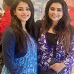 Rini Raj Instagram - There is no friend than a sister🥰🥰🥰 Sisters love😍 👭 #sangeethasivan #riniraj #sundhariyevaa🎤🎶🎵🎼 #zeekeralam #parvathyserial #lulumall #thiruvananthapuram #trivandrum #outing #shoping #movietime #funtimes #enjoy #shootdays #shooting #shoottime Thiruvananthapuram, Kerala, India