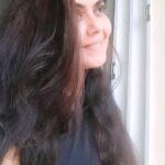Rinku Ghosh Instagram - When the week starts with good weather. It's happy me❤️ #reels#instagramreels#goodvibes#happpy#gratitude#reelkarofeelkaro#reelitfeelit