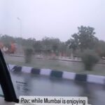Rinku Ghosh Instagram - It rains and the next moment it's sunny and hot🙄 #instagramreels#instagood#instadaily#reelkarofeelkaro#reelitfeelit#monsoon#funnyreels#comedy