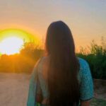 Rinku Ghosh Instagram - 🫶 #instagood#instagramreels#instadaily#reelkarofeelkaro#reelitfeelit#poetry#likeforlikes