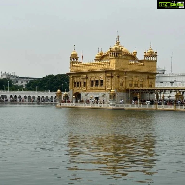 Rinku Ghosh Instagram - Holy visit to Golden Temple 🙏 #goldentemple#amritsar#punjab#beautiful#instagood#instadaily#likeforlikes Golden Temple Amritsar Punjab India