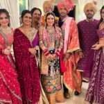 Rinku Ghosh Instagram – Hey From the Mehta Family ❤️
@rinkughosh_official @gautamvigim @sachdeva.aarchi @neharana03 @balwinderkaur217 @ahlawatuttam @sargunmehta @ravidubey2312 @dreamiyata @colorstv @tellychakkar 
.
.
#trending #trendingreels #viralvideos #viralreels #instagramreels #instagram #instagood Chandigarh, India