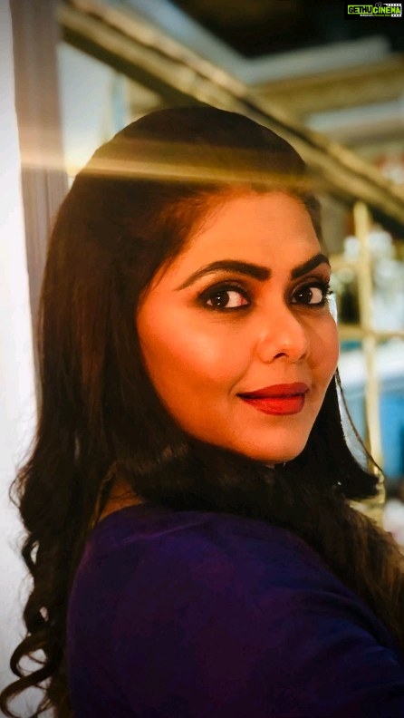 Rinku Ghosh Instagram - 💙💙 Ravishing Maheep from Junooniyat on Colors TV Video credit @iamvijay_1999 Thank you 😀 #instagood#instagramreels#reels#reelkarofeelkaro#reelitfeelit#workmode#actorslife