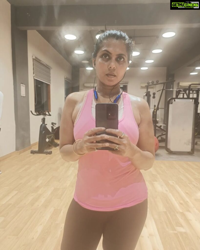 Rinku Ghosh Instagram - I don't sweat, I sparkle." My me time💪 #instagood#instadaily#picoftheday#workout#actorslife