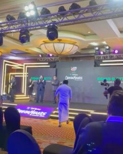 Rishab Shetty Instagram - Flooded with Gratitude for  #GameChangerOfTheYear award recieved from OTT Play.

ಕನ್ನಡಿಗರ ಆಶೀರ್ವಾದ ಮತ್ತು ಬೆಂಬಲಕ್ಕೆ ನಾನು ಸದಾ ಚಿರಋಣಿ.

#Kantara

@hombalefilms @vkiragandur @chaluvegowda @arvindskash @b_ajaneesh @pragathirishabshetty