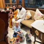 Rishab Shetty Instagram - ಇತ್ತೀಚೆಗೆ ಕುಟುಂಬ ಸಮೇತರಾಗಿ ಶ್ರೀಕ್ಷೇತ್ರ ಧರ್ಮಸ್ಥಳ ಹಾಗು ಕುಕ್ಕೆಗೆ ಭೇಟಿ ನೀಡಿ ದೇವರ ದರ್ಶನದ ಜೊತೆ ಧರ್ಮಾಧಿಕಾರಿಗಳಿಂದ ಆಶೀರ್ವಾದವನ್ನು ಪಡೆದೆವು. #blessed #dharmasthala #kukesubramanyatemple