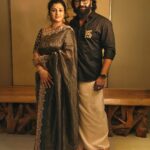 Rishab Shetty Instagram - Radiant in Black and Gold, Together we shine ✨🖤💛 Pc: @Adnan.a.abbas