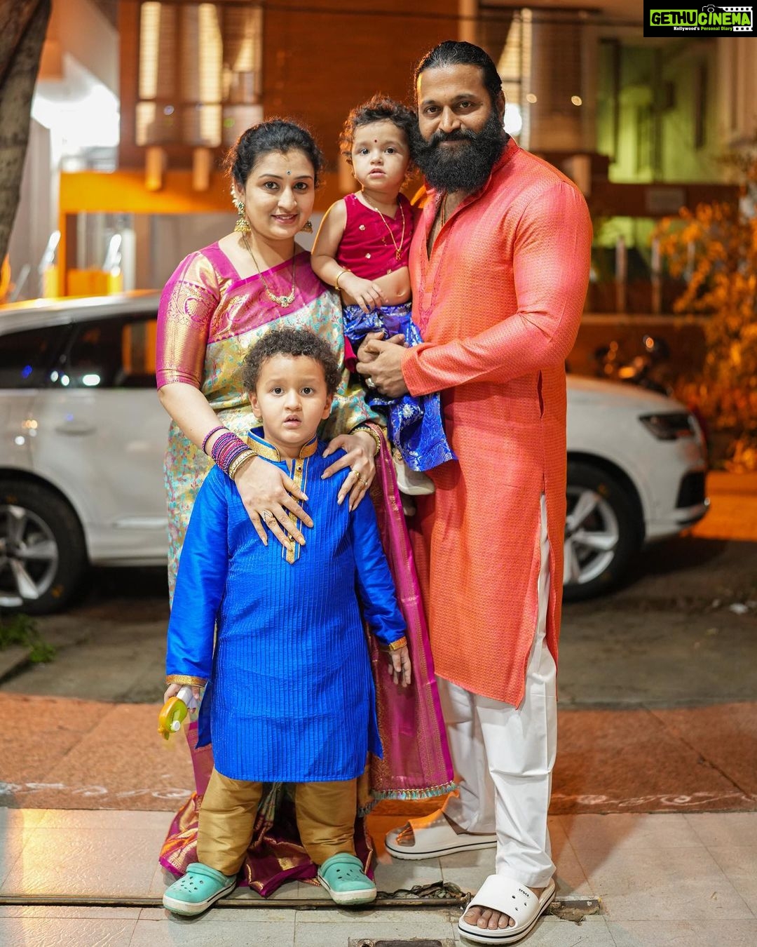 Rishab Shetty - 787.4K Likes - ದೀಪಾವಳಿ ಹಬ್ಬದ ಶುಭಾಶಯಗಳು 🪔
ಬೆಳಕಿನ ಹಬ್ಬವು ಎಲ್ಲರ ಮನೆ ಮನೆಗಳಲ್ಲಿ ಸಂತೋಷವನ್ನು ಮೂಡಿಸಲಿ✨
Wish you all a Happy Deepavali!
May the sparkling lights illuminate your life with joy, prosperity, and endless celebrations!
#deepavali