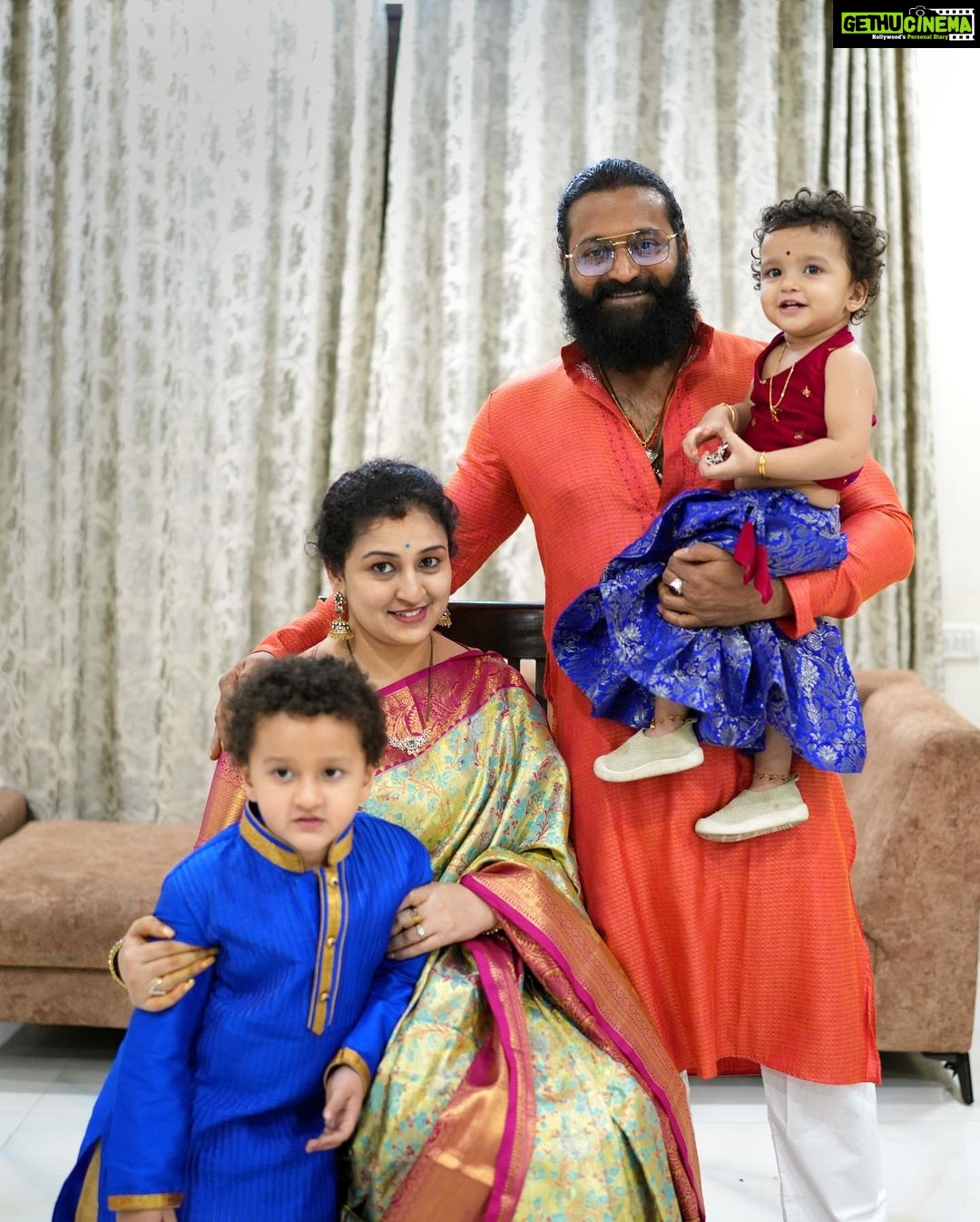 Rishab Shetty - 787.4K Likes - ದೀಪಾವಳಿ ಹಬ್ಬದ ಶುಭಾಶಯಗಳು 🪔
ಬೆಳಕಿನ ಹಬ್ಬವು ಎಲ್ಲರ ಮನೆ ಮನೆಗಳಲ್ಲಿ ಸಂತೋಷವನ್ನು ಮೂಡಿಸಲಿ✨
Wish you all a Happy Deepavali!
May the sparkling lights illuminate your life with joy, prosperity, and endless celebrations!
#deepavali