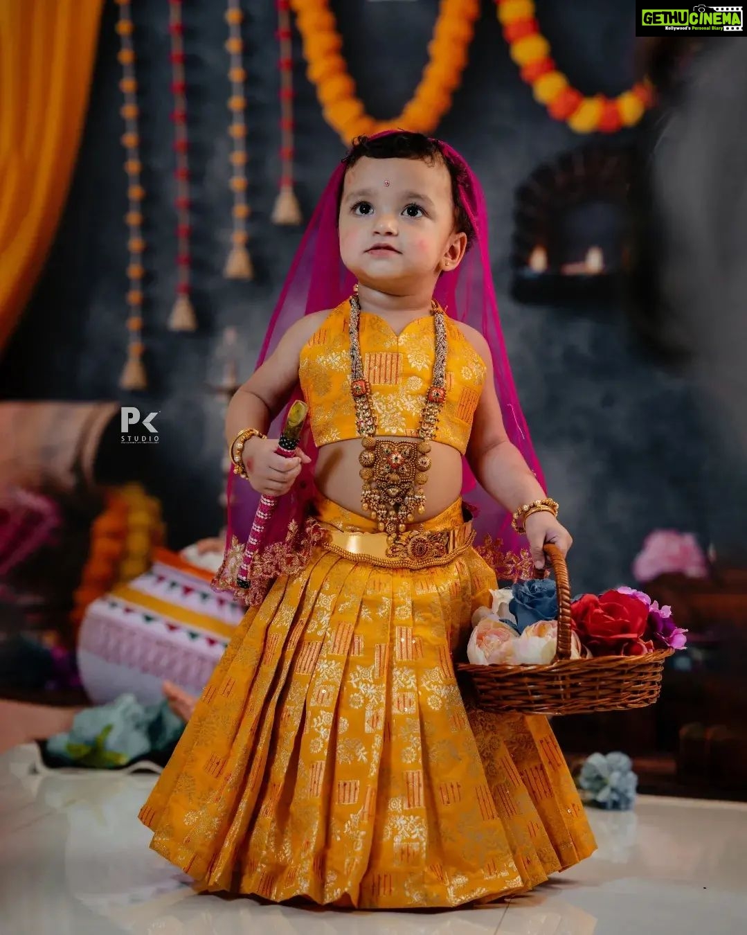Rishab Shetty - 250.1K Likes - ನಮ್ಮ ಮನೆಯ ಮುದ್ದು ರಾಧಾ ಕೃಷ್ಣರಿಂದ ಎಲ್ಲರಿಗೂ ಶ್ರೀಕೃಷ್ಣಜನ್ಮಾಷ್ಟಮಿಯ ಶುಭಾಶಯಗಳು!
#krishnajanmashtmi