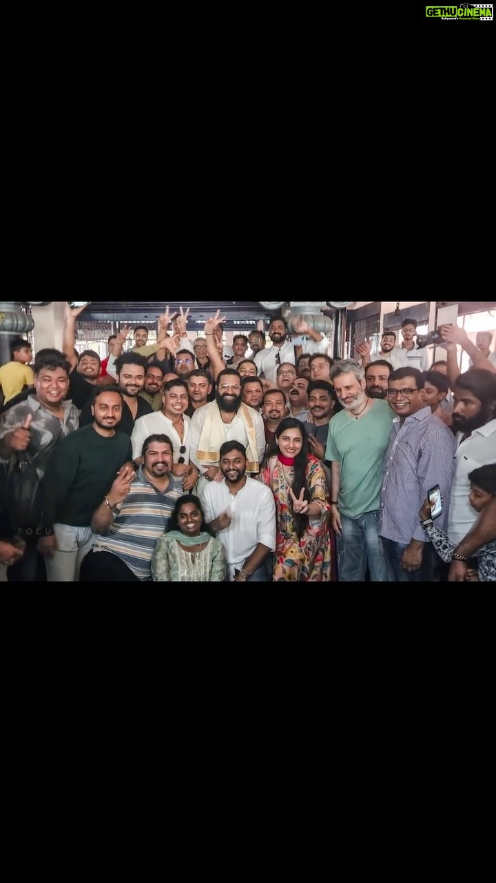 Rishab Shetty - 199.5K Likes - ಕಾಂತಾರ ಅಧ್ಯಾಯ ೧ರ ಮುಹೂರ್ತವು ದೈವಸ್ಥಾನದಲ್ಲಿ ಇಡೀ ತಂಡ ಜೊತೆಗೂಡಿ ಸಂಭ್ರಮಿಸಲಾಗಿತ್ತು.
The entire team marked the Muhurta of #KantaraChapter1, "New Beginning," with blessings.
Thank you all for the immense Love & Response towards #kantarafirstlook.❤️
@rishabshettyofficial @hombalefilms
@kantarafilm
@vkiragandur @hombalefilms
@b_anjaneesh
#hombalefilms #kantara #rishabshetty #kannada #kfi #karnataka