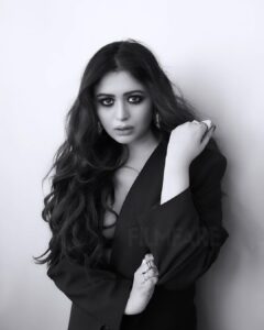 Ritabhari Chakraborty Instagram - Through the magician @kadamajay ‘s lens for #Filmfare 🤍🖤🤍