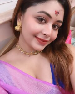 Ritabhari Chakraborty Instagram - কোজাগরী লক্ষ্মী পুজোর শুভেচ্ছা 🙏🏻
Pc @tottichatterjee