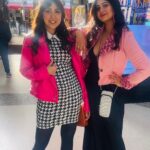 Ritabhari Chakraborty Instagram – The @blackpinkofficial concert with my lovelies! What an evening it was 💕🖤 #blackpink #blackpinkinyourarea