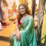 Ritabhari Chakraborty Instagram – Didi aar Jamai Babur Barir Pujo 🫶🏻 Shubha Navami Tomaderke #durgapuja2023