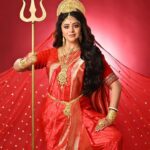 Ritabhari Chakraborty Instagram – শুভ মহালয়ার শুভেচ্ছা সকলকে ❤ @kalyanjewellers_official 
#durgapuja2023