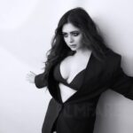 Ritabhari Chakraborty Instagram - Through the magician @kadamajay ‘s lens for #Filmfare 🤍🖤🤍