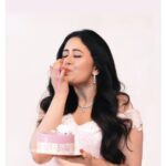 Ritabhari Chakraborty Instagram – Our favourite @ritabhari_chakraborty has a special message for all of you. Check it out here!
#thesugarrandspice #allnew #newlook #cakesofinstagram