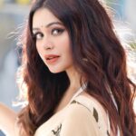 Ritabhari Chakraborty Instagram – Saree wala love ❤️🫶🏻