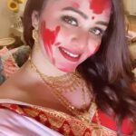 Ritabhari Chakraborty Instagram – শুভ বিজয়ার প্রীতি ও শুভেচ্ছা ❤️🙏🏻 #durgapuja2023 #bongcrush #ritabhari #bengalisong