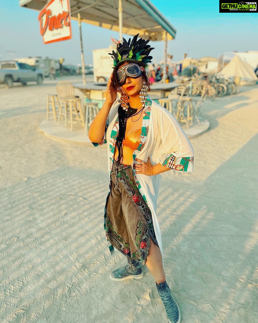 Ritabhari Chakraborty Instagram - Feeling the “Burn”! @burningman 2023 🫶🏻 #burningman #burningman2023 Black Rock City