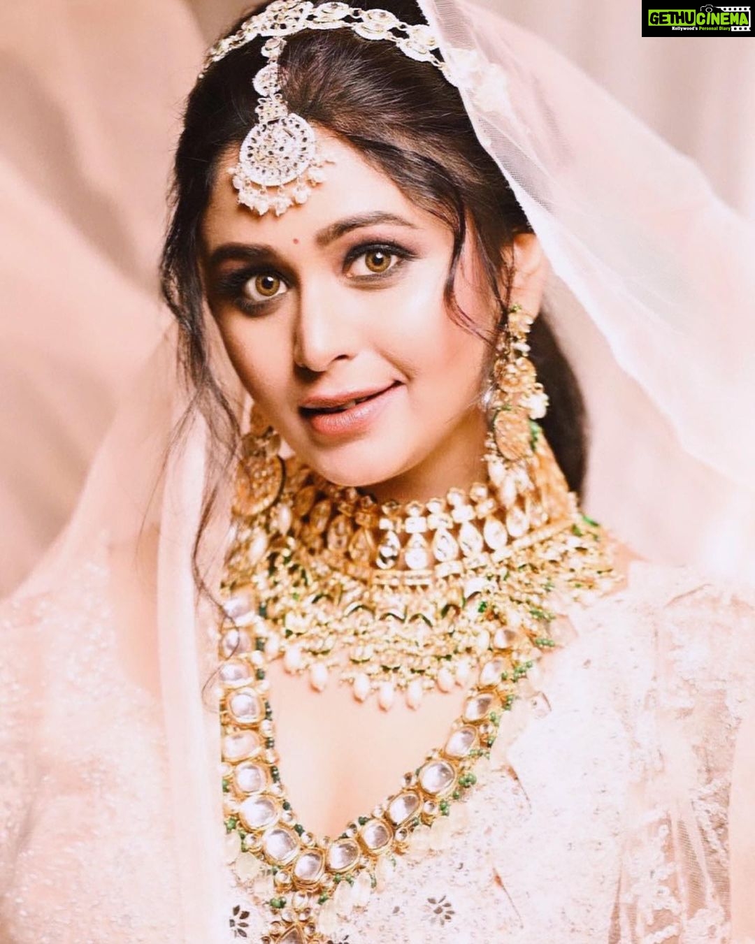 Ritabhari Chakraborty Instagram - 🤍🤍🤍 ashchhi 🤍🤍🤍