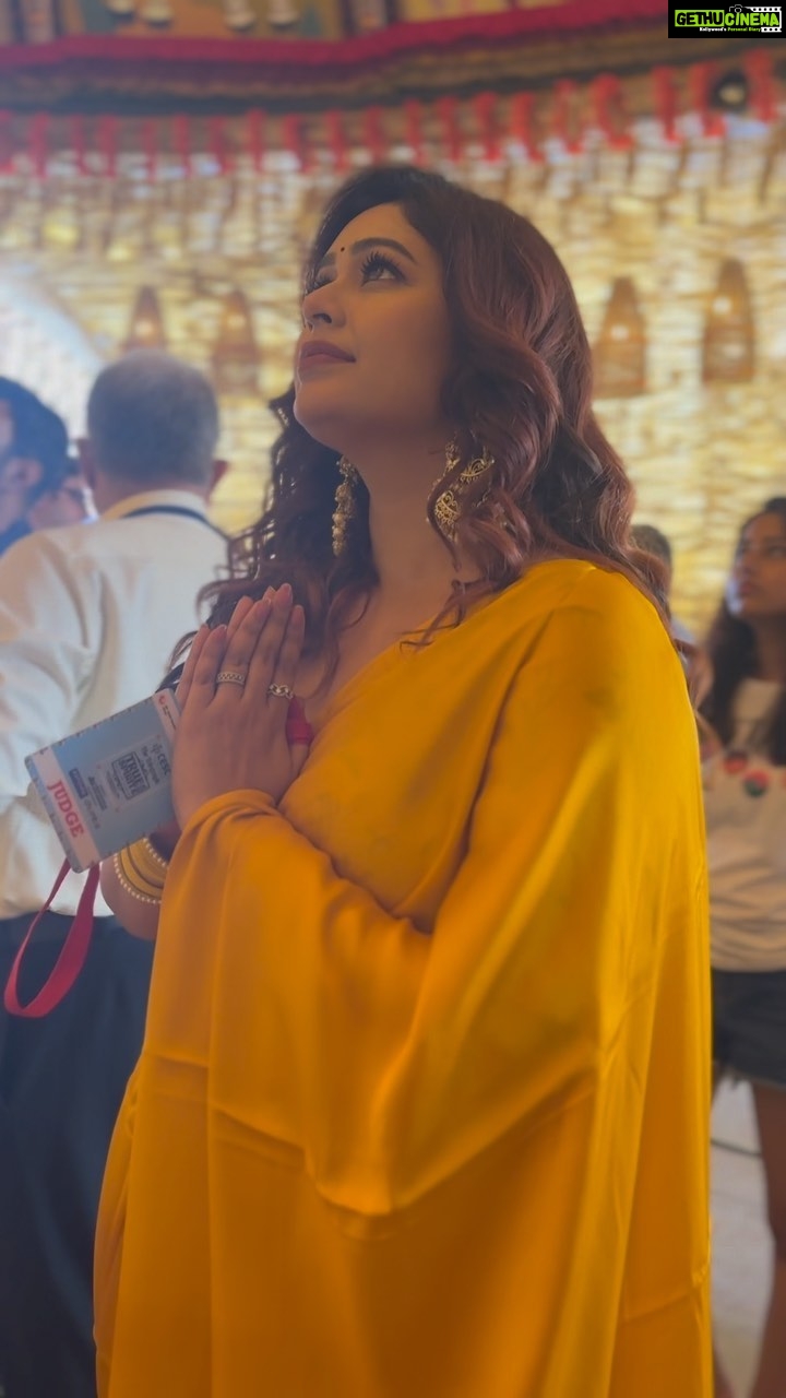 Ritabhari Chakraborty Instagram - বাঙালির জীবনে দুর্গাপুজো মানেই আনন্দ উৎসব।এত বড় উৎসব দুনিয়ায় আর কোথাও হয় কিনা সন্দেহ! 🙏🏻#suruchisangha #durgapuja2023