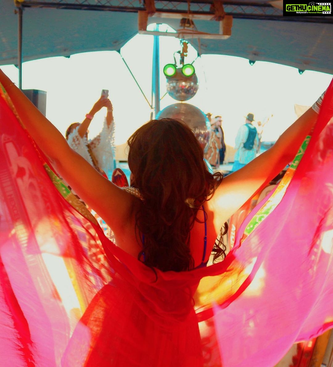 Ritabhari Chakraborty Instagram - Some more from our Burning Man archive. This was the day my camp BRC Ski resort threw a party for all! 🫶🏻 @burningman Pc @josh_e_martin