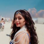 Ritabhari Chakraborty Instagram – Tv pe Breaking news haye re mera ghagra… Kolkata se leke Nevada via Doha 🤣 pc @josh_e_martin #burningman2023 @burningman #thankslarry Burning Man
