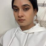 Ritu Singh Instagram – Sometimes I pretend to be normal, but it gets boaring …😟
So I go back to being me …😄😄
