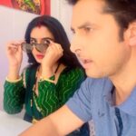 Ritu Singh Instagram - SRK MUSIC PRIVATE LIMITED Presents "RANG DE BASANTI" First Look… Introducing : Rati Pandey, Diana Khan, Amitabh Bhattacharya, Feroz Khan, Master Rishabh Yadav Cast : Khesari Lal Yadav, Raj Premi, Mir Sarwar, Amit Tiwari, Samarth Chaturvedi, Prakash Jais, Jyoti Kalash, Sanjay Mahanand, Rina Rani, Shraddha Naval, Sujaan Singh, Sonu Pandey, Ritu Chauhan, Rinku Bharti, Neha Pathak, Khushboo Yadav, Sanjay Verma, Akhilesh Kumar “Akkhi”, Surya Dwivedi, Nikita Bhardwaj, Chahat etc. Director : Premanshu Singh Producer : Roshan Singh Co - Producer : Sharmila R Singh Writer : Manoj Kushwaha Music : Om Jha Lyrics : Pyare Lal Yadav, Arbind Tiwari, Rakesh Nirala, Dr. Krishna N Sharma, Satya Sawarkar DOP : Vasu Sound Engineer : Alok De Editor : Jeetendra Singh "Jitu" Choreographer : Ricky Gupta Art : Rajiv Sharma Background : Aslam Surti Post Production : Humming Bird VFX Production Team : Irshad Ahmed, Janardan Pandey, Jitendra Gour, Diwakar Srivastav Stills : Pankaj Singh PRO : Himanshu Jhunjhunwala, Shailesh Giri, Ranjan Sinha, Akhilesh Singh Poster Design : Narsu Costume : Vidya Vishnu SRK Production Team : Rajesh Giri Jonty