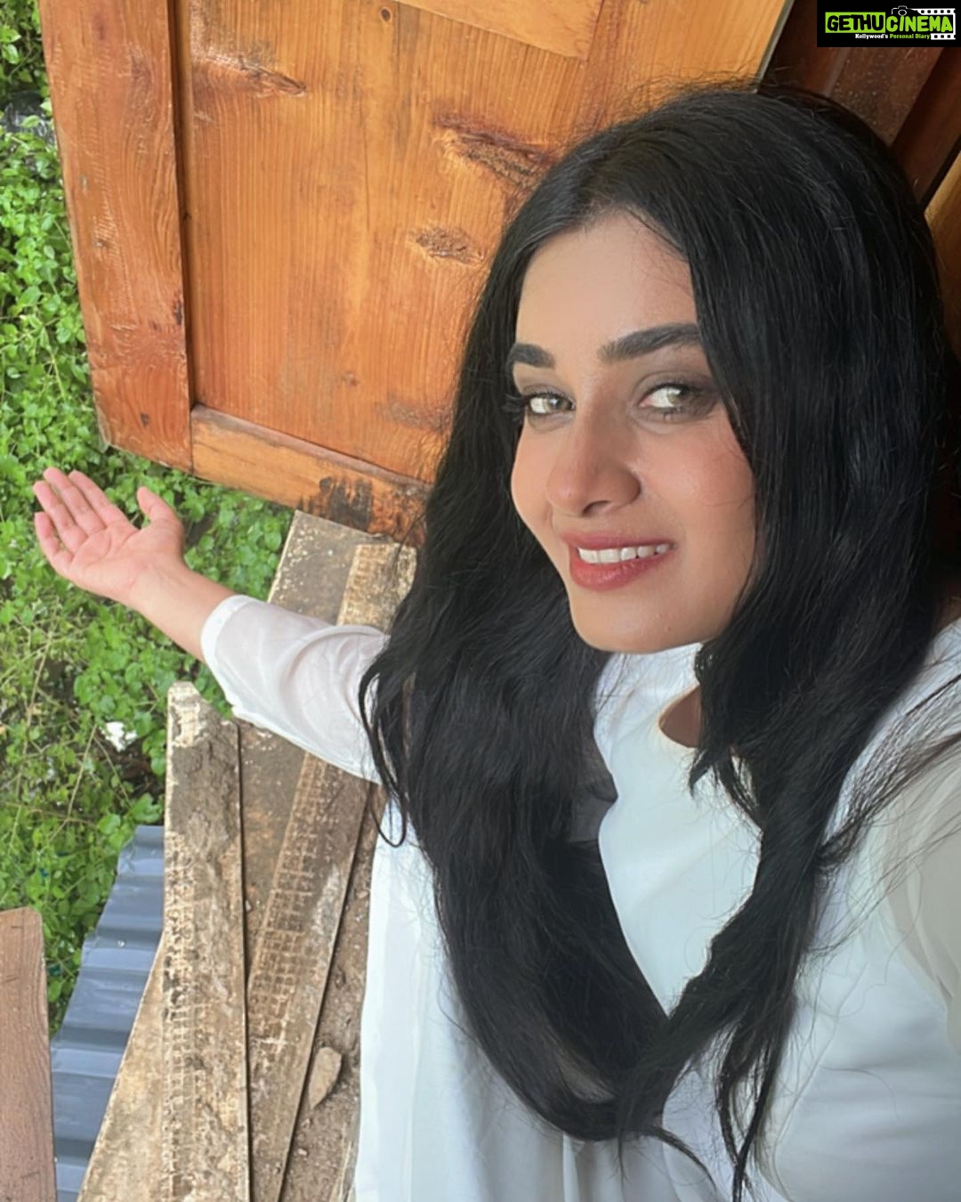 Ritu Singh Instagram - Me-time on a busy day is like milk in coffee- even a little things changes a lot ….