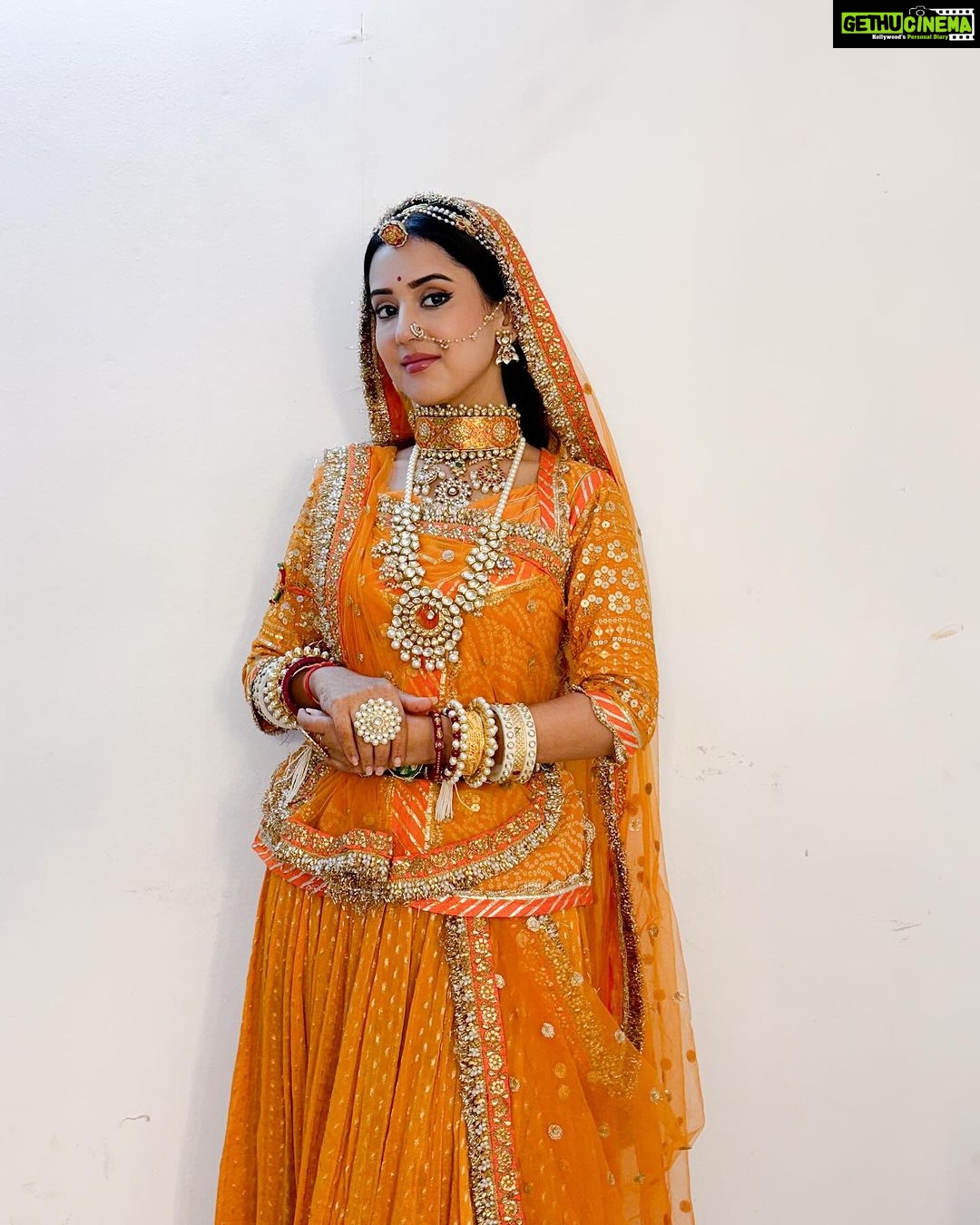 Riya Sharma - 28.9K Likes - Happy Durga Navami 🙏🏻❤️

Draping :- @stylewithpooja12