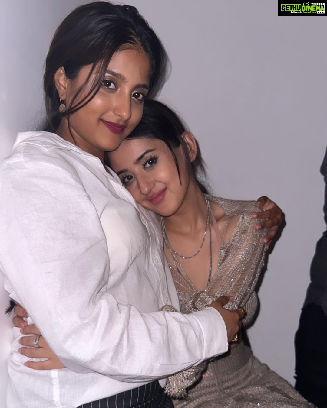 Riya Sharma Instagram - Happy birthday my baby ❤️💕 Cannot appreciate your existence in mere words, just know I always got your back ✨🧿 My sister, my soul sister ❤️💕✨
