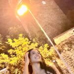 Riya Suman Instagram - In my birthday bliss element 😇✨ Thanks for life.. Cheers to life! 🎶🎼🥂 Istiklal Street- Istanbul
