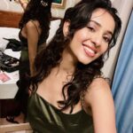 Riya Suman Instagram - In my birthday bliss element 😇✨ Thanks for life.. Cheers to life! 🎶🎼🥂 Istiklal Street- Istanbul