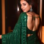 Riya Suman Instagram - Meriyan Adavaan 🥰 Photography @gk_.photography._ Saree: @samyakksarees Jewelry: @kushalsfashionjewellery Makeup @littleheartbyabu Hairdo @_stylenart_ Retouch @editors_desktop