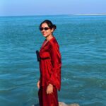 Riya Suman Instagram - Super stoked to have visited the Ramnathswamy temple, one of the Char Dhams and has one of the 12 Jyotirlingas and world’s longest temple corridor😇 . P.S: Don’t you @ me for my clothes because I’ve had enough from my parents and No! It’s not a night suit, it’s a coord set🤣 #ImpulsiveShopperWoes Rameshwaram