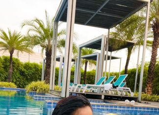 Riya Suman Instagram - Water you doing this summer? 😋